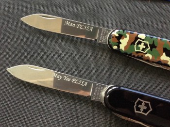 VICTORINOX瑞士刀-Huntsman 91mm-迷彩 laser_engraving_vixtorinox_huntsman4